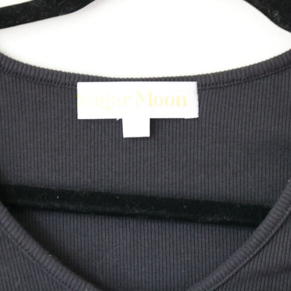 NWT Y2K V-Neck Ribbed Button Down Shirt Black Small - Picture 3 of 6